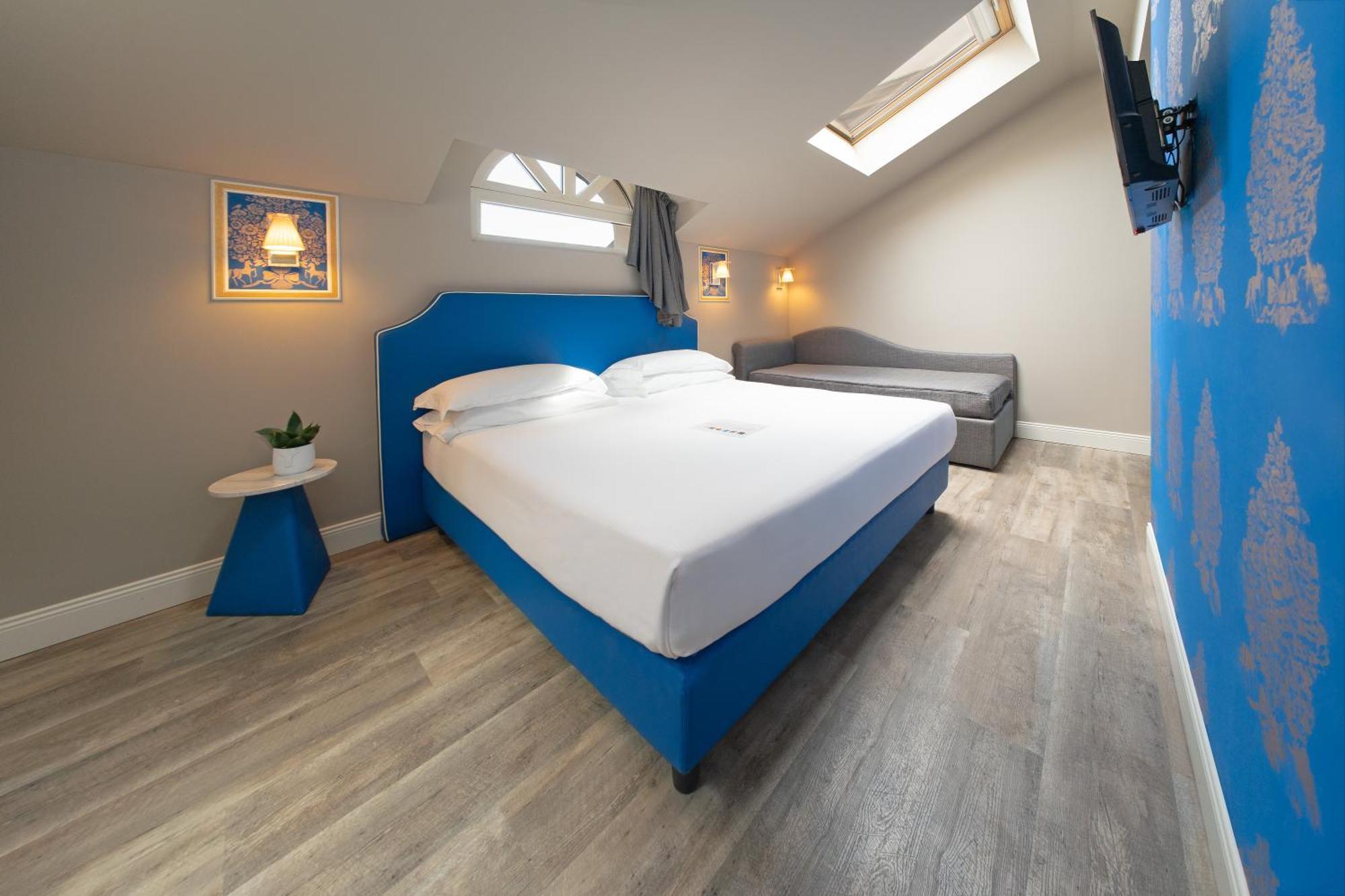 Hotel Al Campanile - Luxury Suites & Apartments Baveno Exterior foto